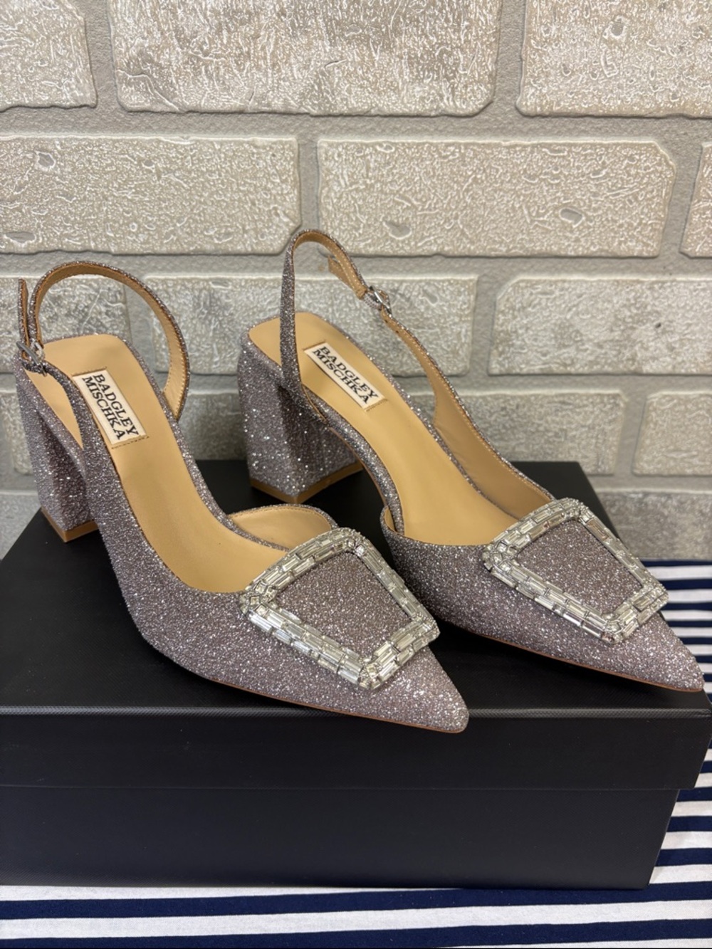 Badgley Mischka Adaline Slingback Block Heel with Crystal Buckle Size 7